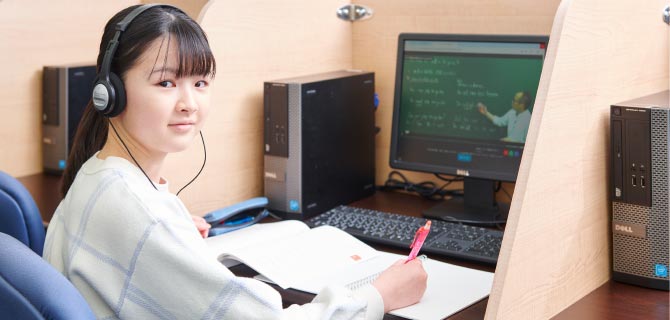 写真:映像授業イメージ